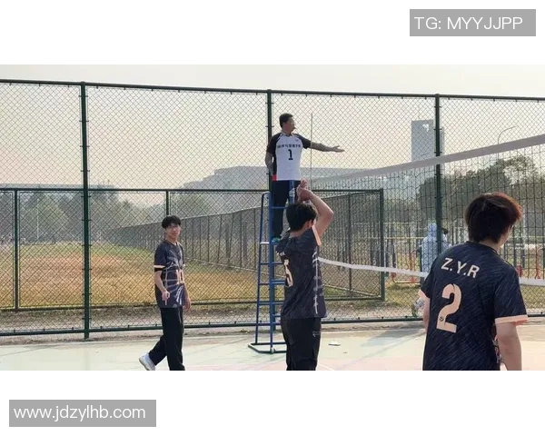 杭州排球队的奋斗与荣耀:一段排球精神的真实纪实之旅