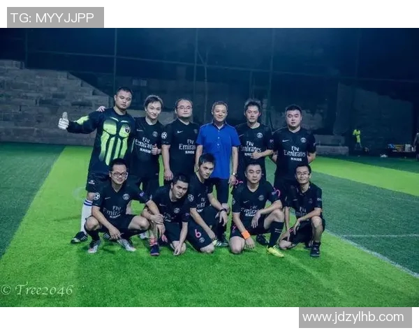 深圳足球队荣登足球团队协作排行榜第三名展现出色团队精神与实力